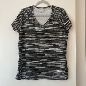 Grey multicolored lined shirt